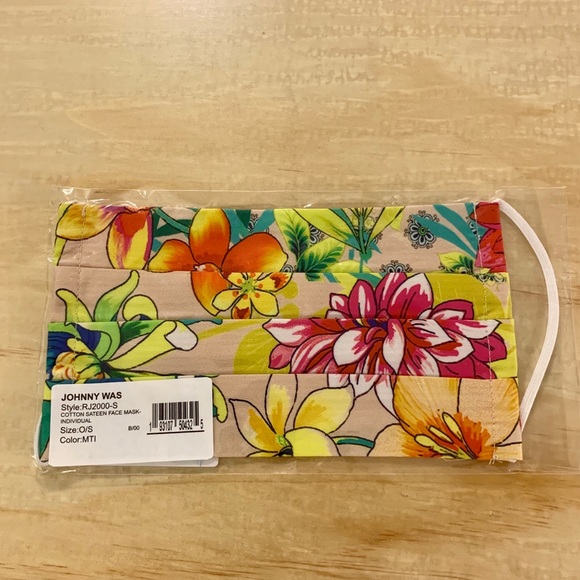 Last One - Johnny Was Non Medical Grade Face Mask - Picture 3 of 4